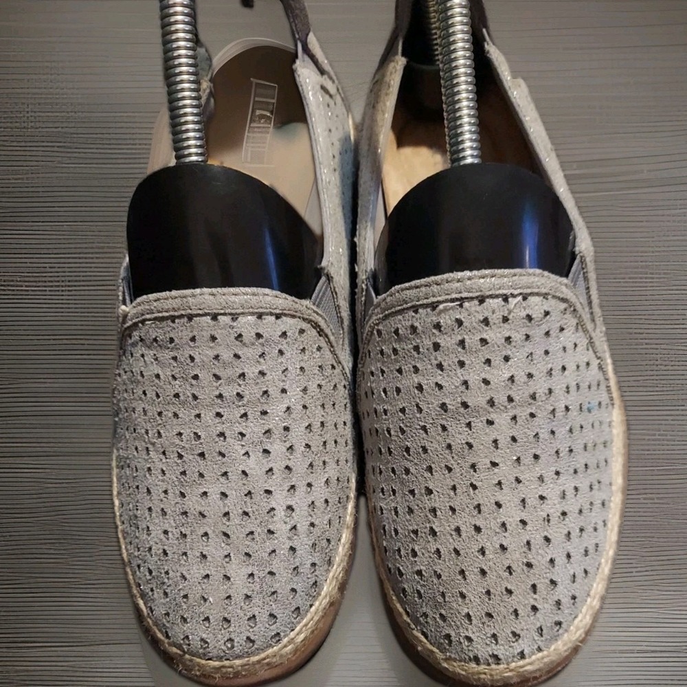 Clark's Daelyn Summit Metallic Pewter Perforated Leather Espadrilles Shoes Sz 6M